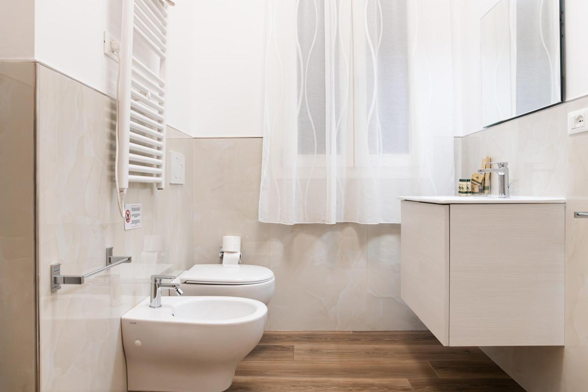 New - Venturini Suites In Bologna Centre Esterno foto