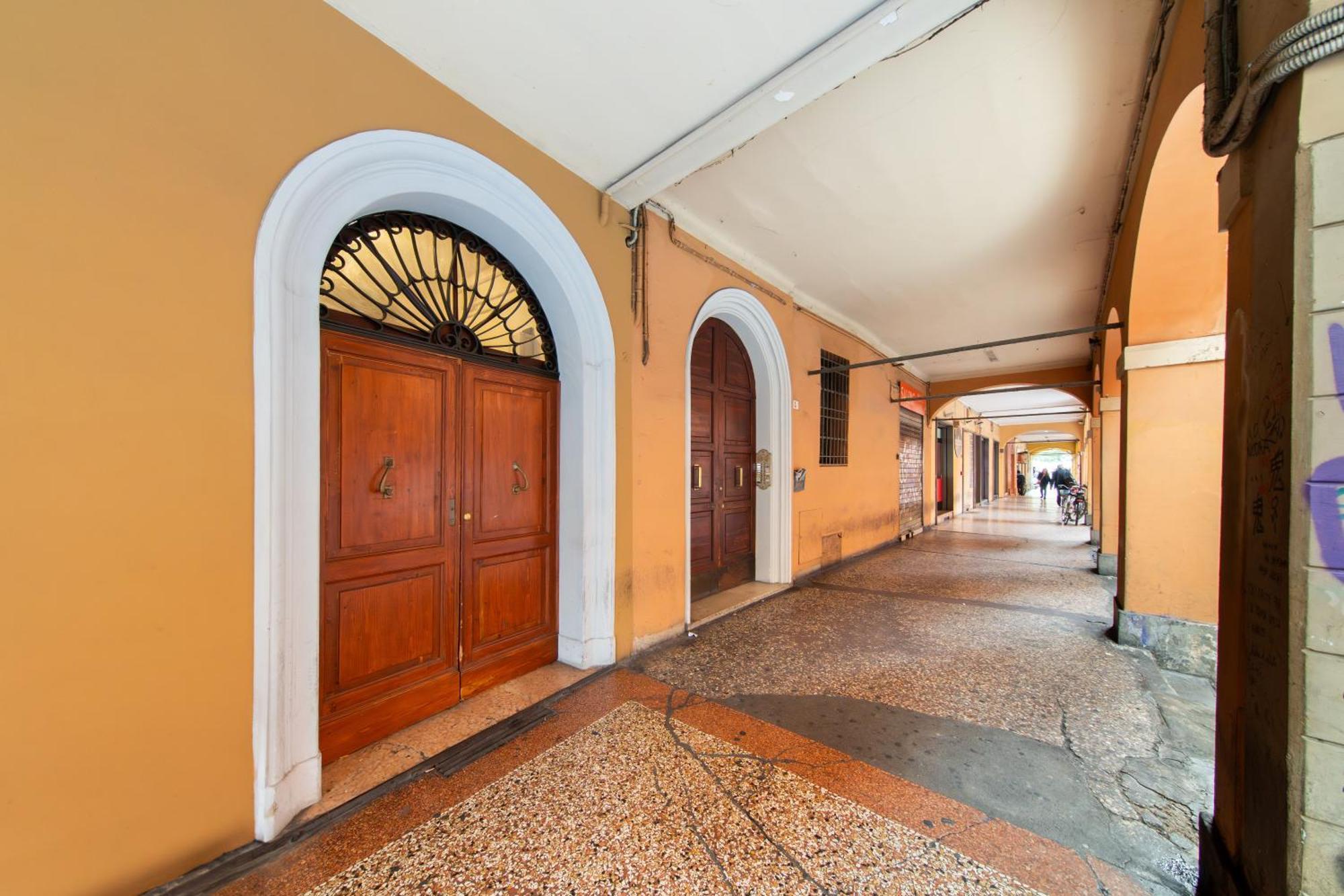 New - Venturini Suites In Bologna Centre Esterno foto